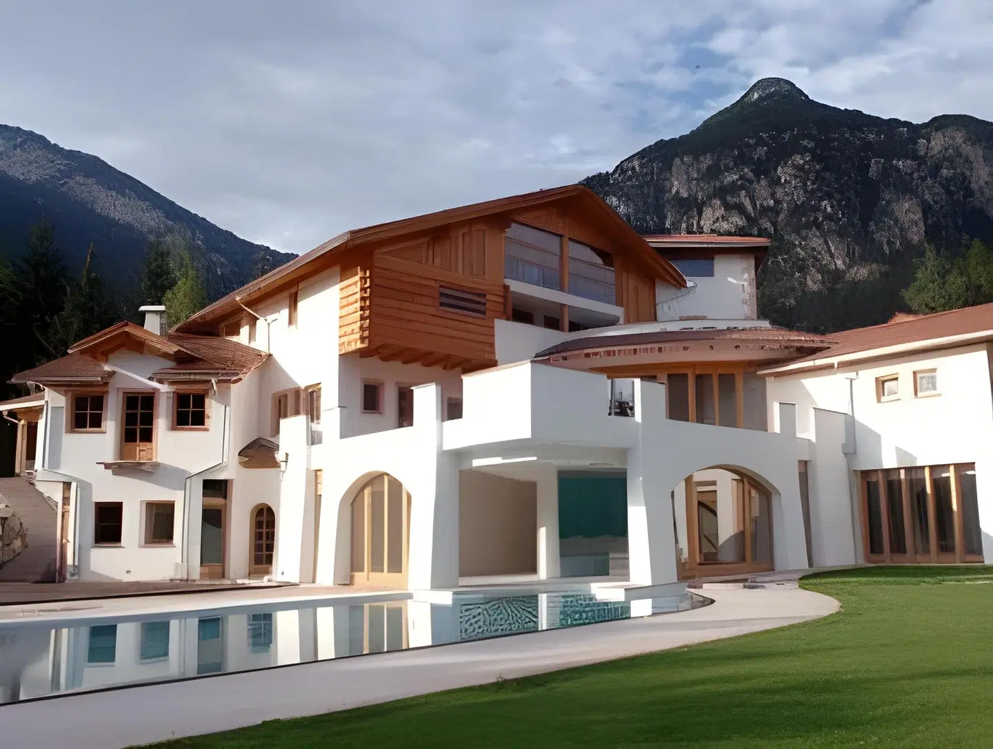 Castelir Suite Hotel EXTERIOR