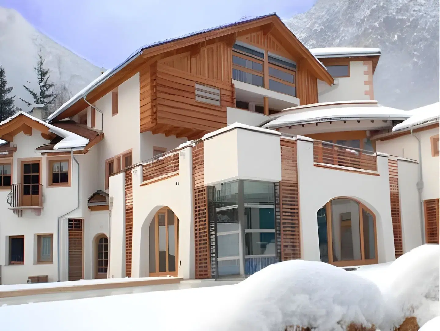 Castelir Suite Hotel EXTERIOR