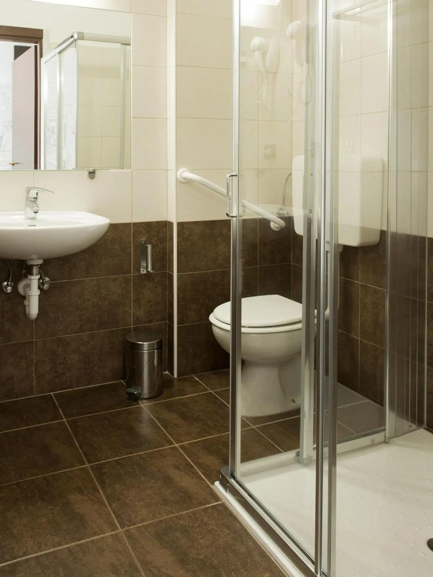 Hotel Asterix Badezimmer