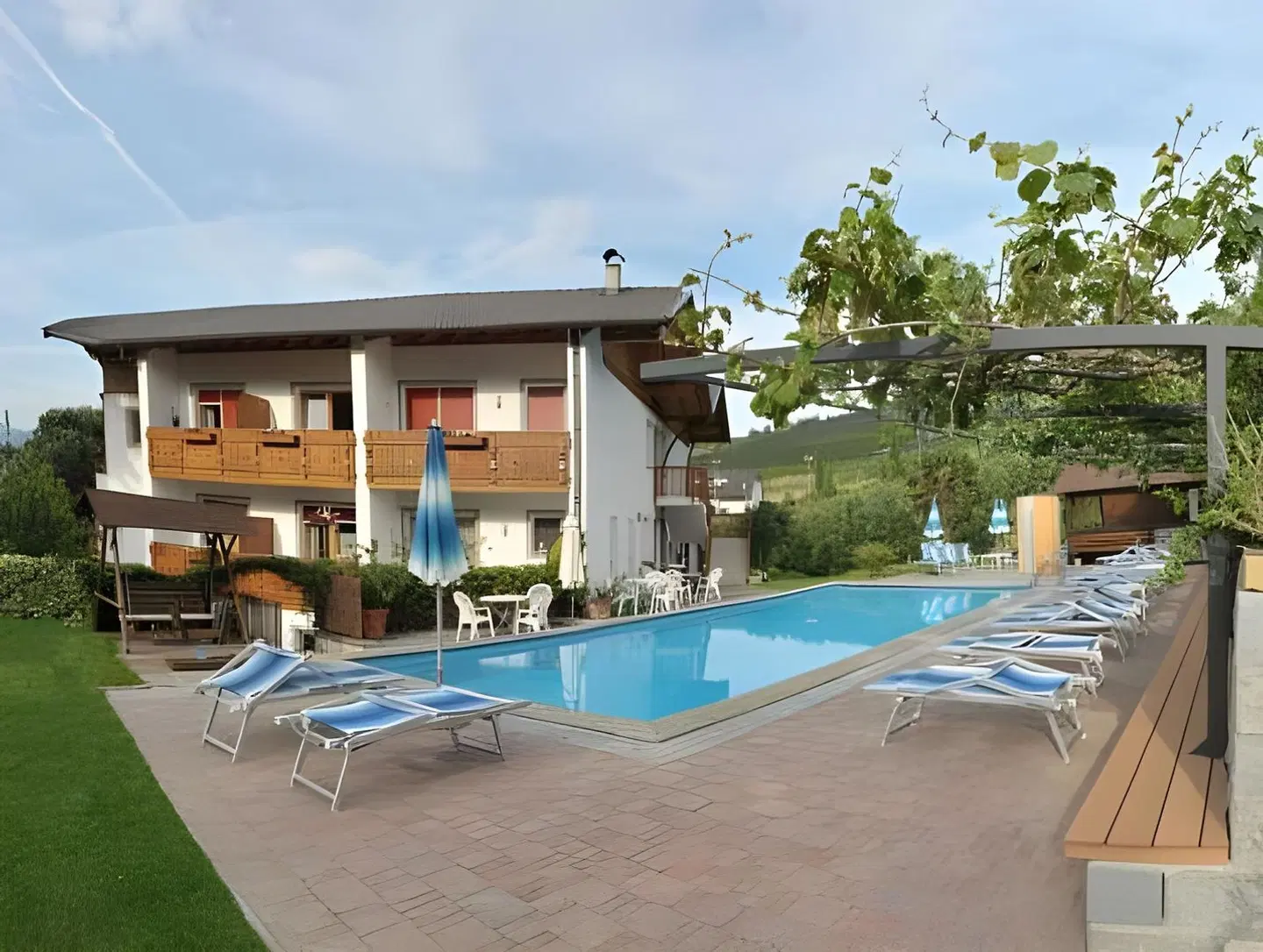 Eichenhof OUTDOOR_POOL