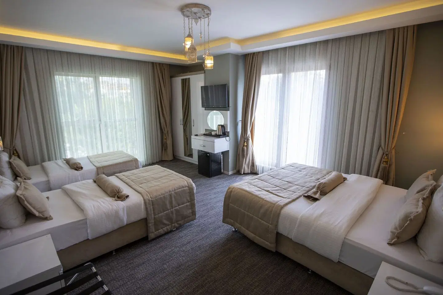 Best Garden Hotel ROOM_EXAMPLE