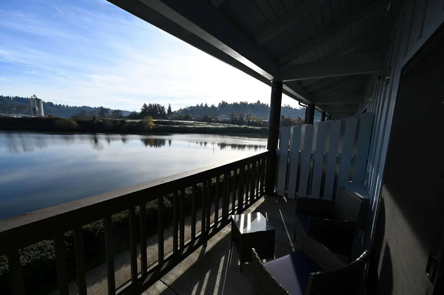 Edgewater Inn Coos Bay Terrasse