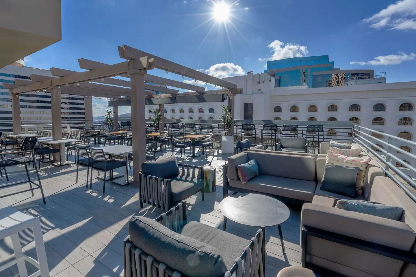 Hilton Garden Inn Phoenix Downtown Terrasse