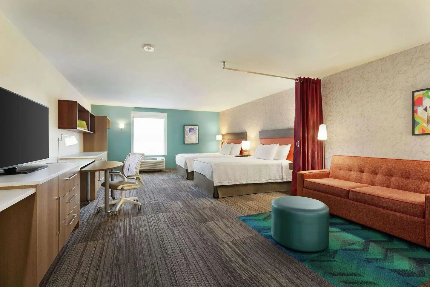 Holiday Inn Express & Suites Portland Airport by IHG ROOM_EXAMPLE