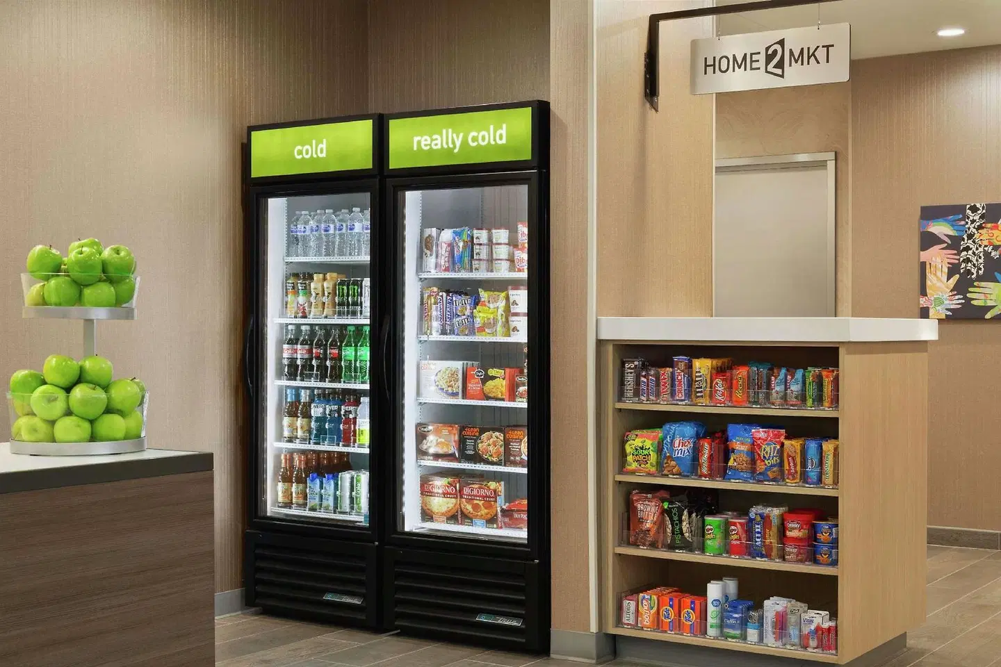 Holiday Inn Express & Suites Portland Airport by IHG LOUNGE_LOBBY