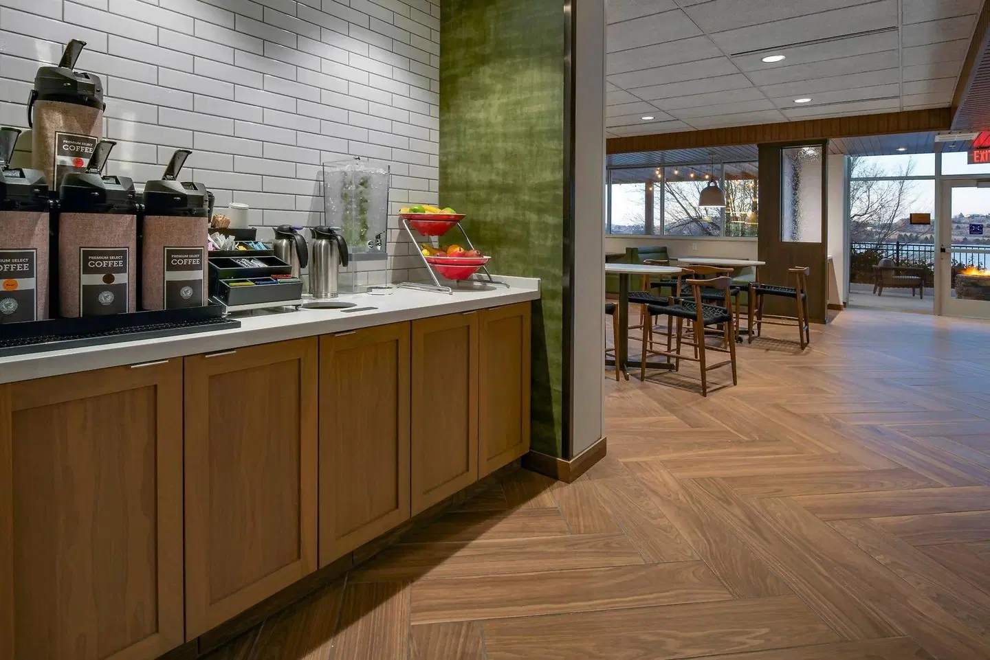 Fairfield Inn & Suites by Marriott Klamath Falls Bar