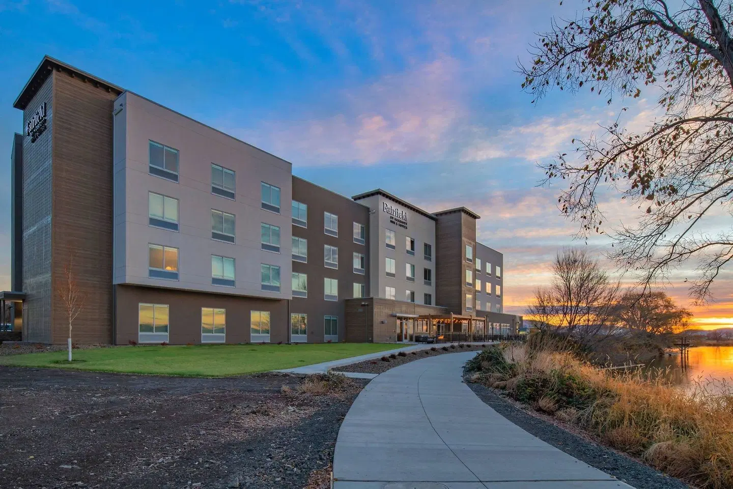 Fairfield Inn & Suites by Marriott Klamath Falls EXTERIOR