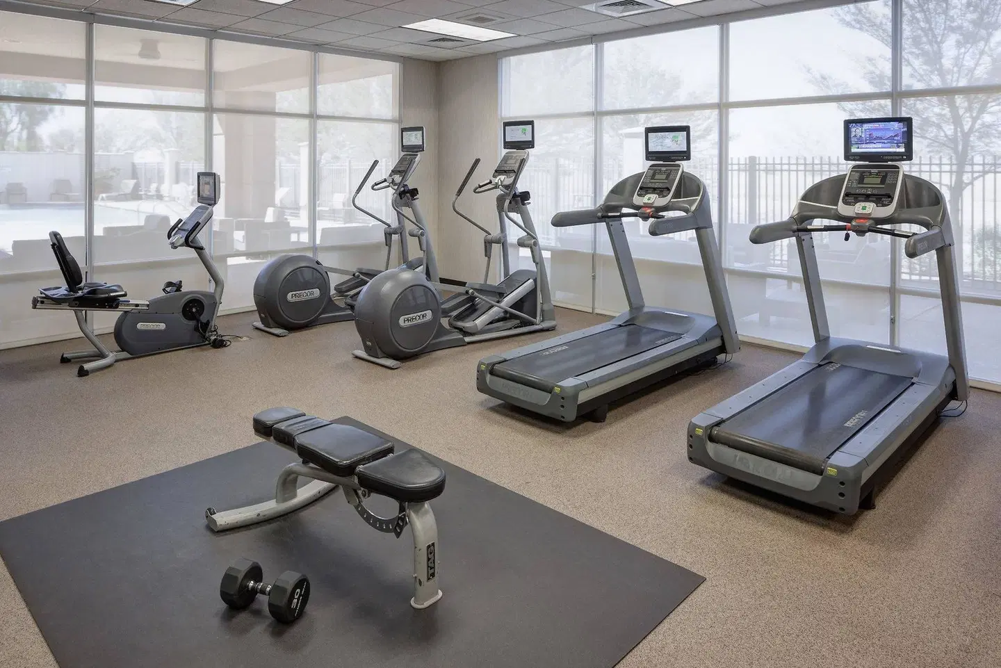 Fairfield Inn and Suites Phoenix Chandler Fashion Center SPORTS_AND_LEISURE