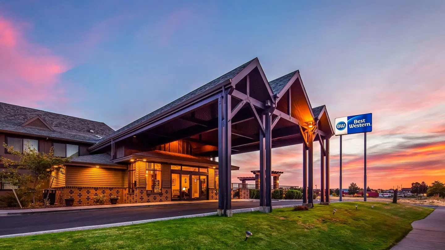 Best Western Pendleton Inn EXTERIOR
