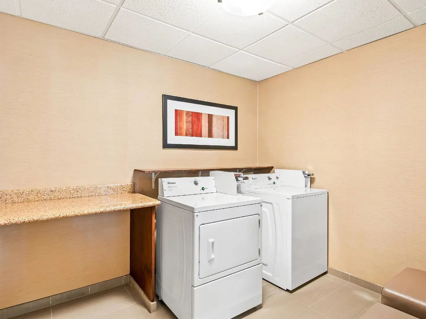 Comfort Suites Linn County Fairground and Expo ROOM_EXAMPLE