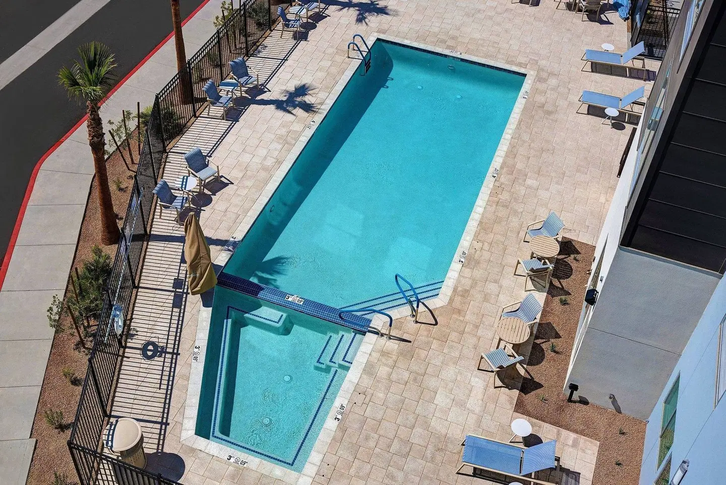 TownePlace Suites by M. PHX Glendale Sports & E. District OUTDOOR_POOL