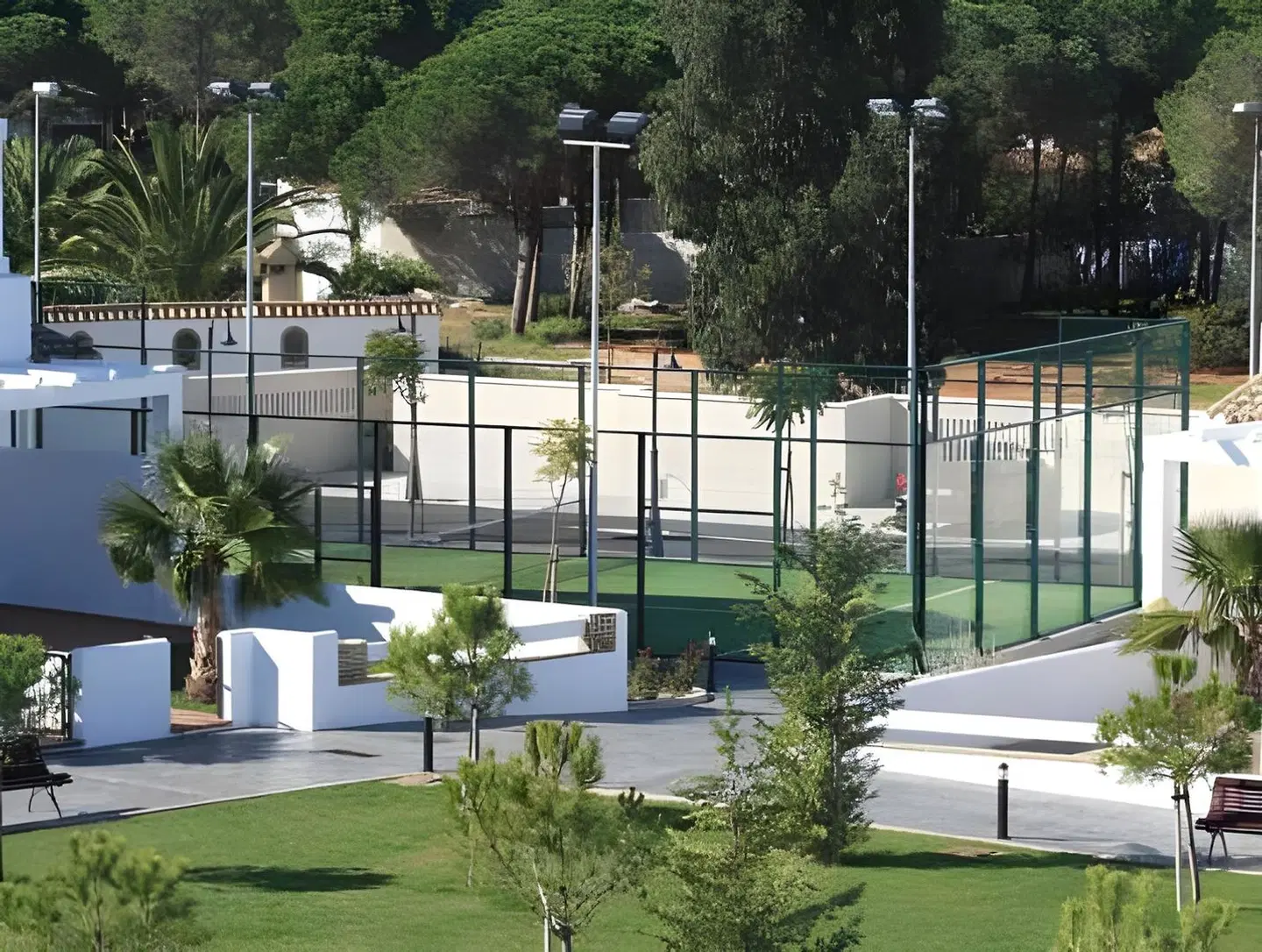 Apartamentos Vacacionales La Carrajolilla Garten