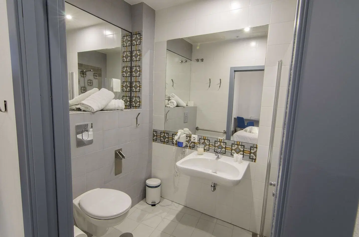 Hostal Gravina Badezimmer