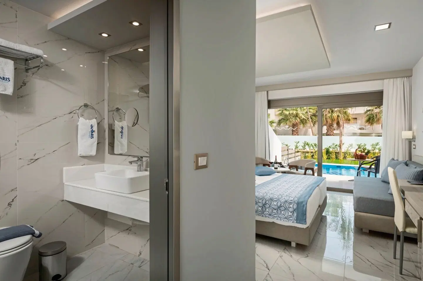 Vantaris Blue Badezimmer