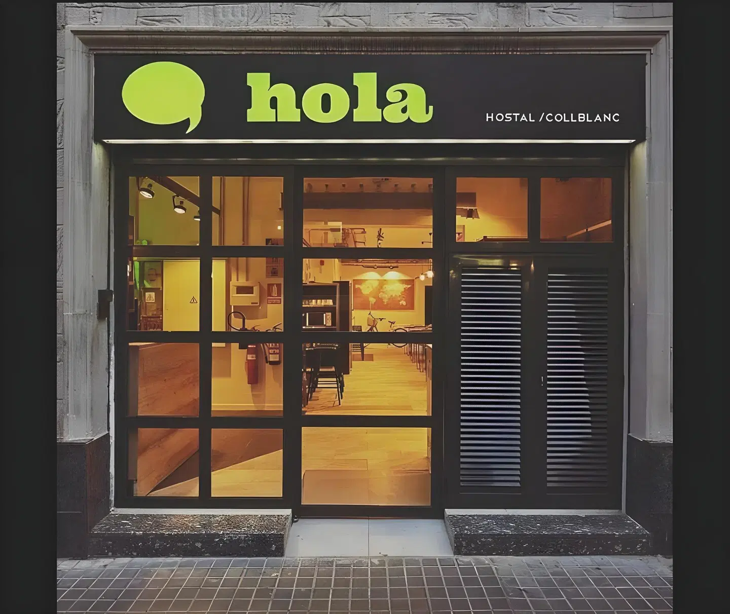 Hola Hostal Collblanc EXTERIOR