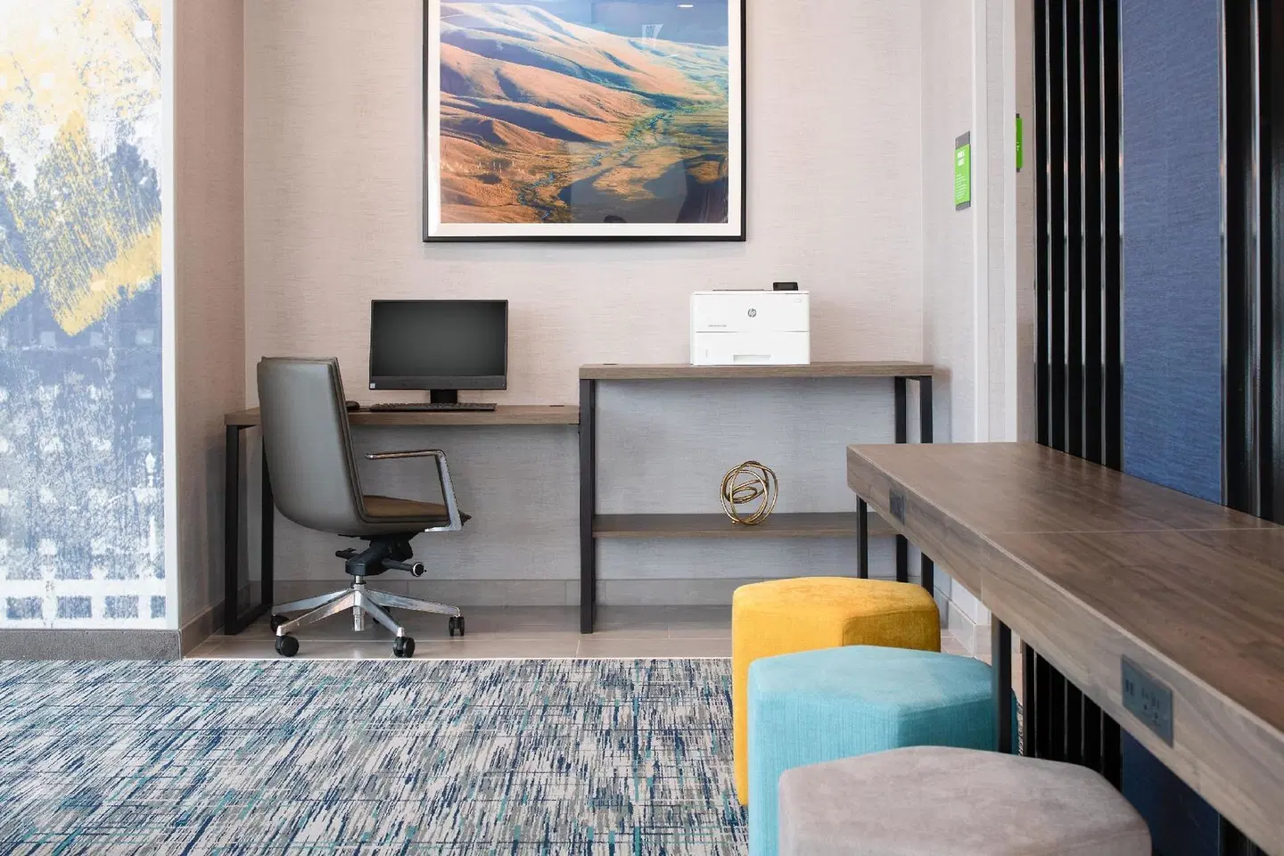 La Quinta Inn & Suites by Wyndham Spokane Downtown ROOM_EXAMPLE