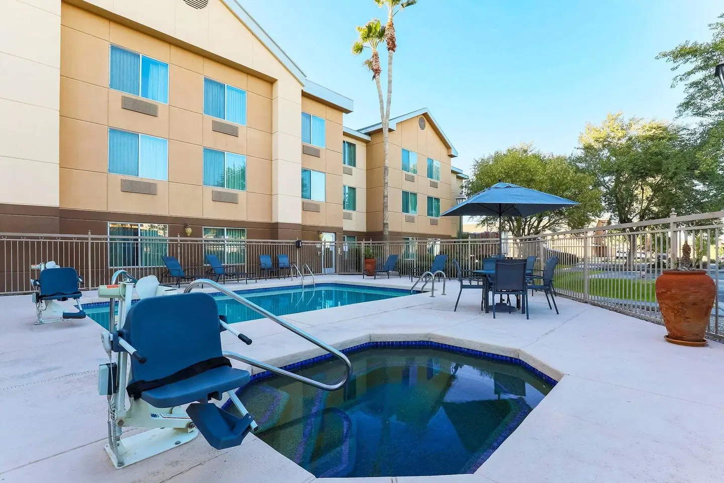 Fairfield Inn & Suites by Marriott Yuma OUTDOOR_POOL