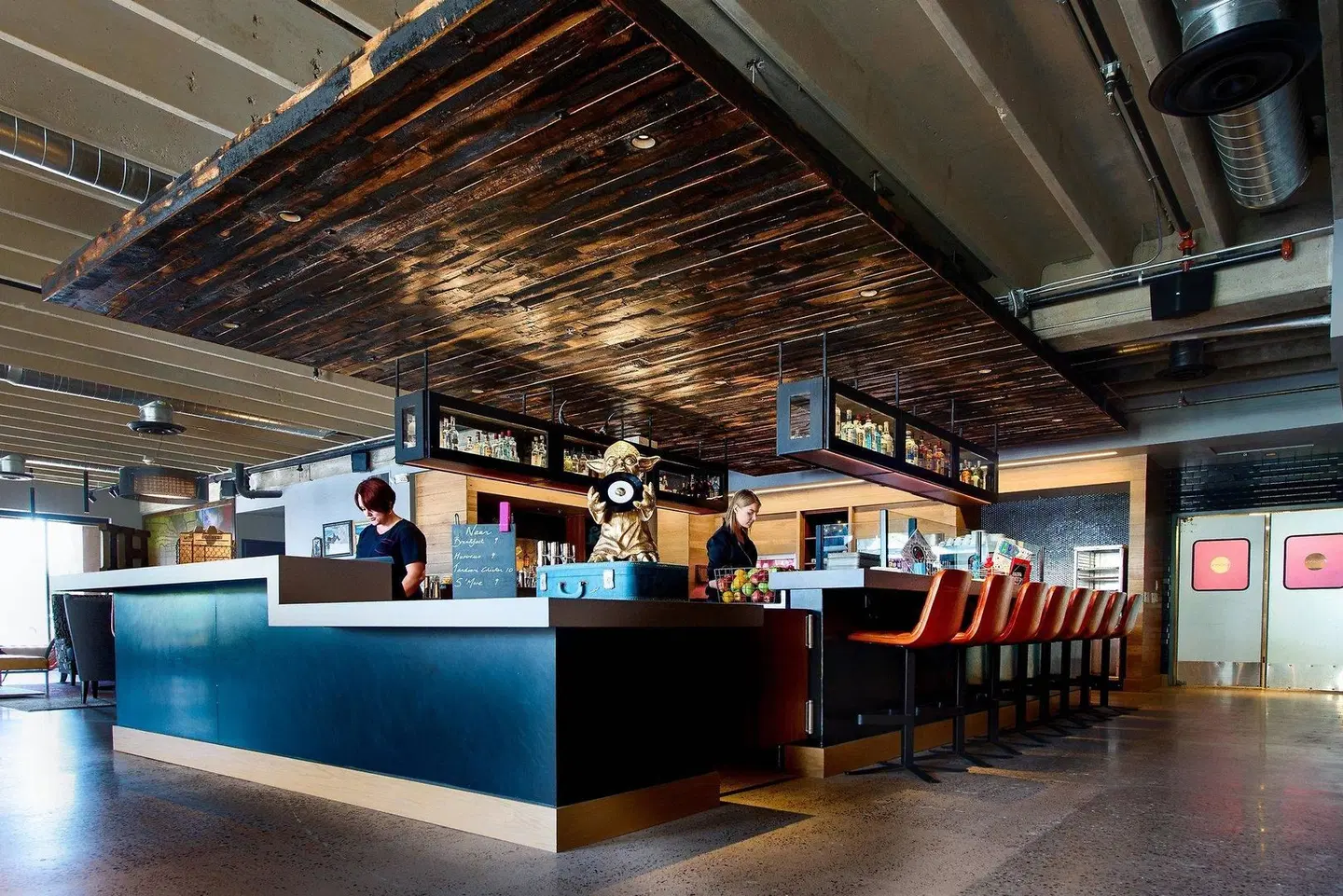 Moxy Phoenix Tempe/ASU Area Bar