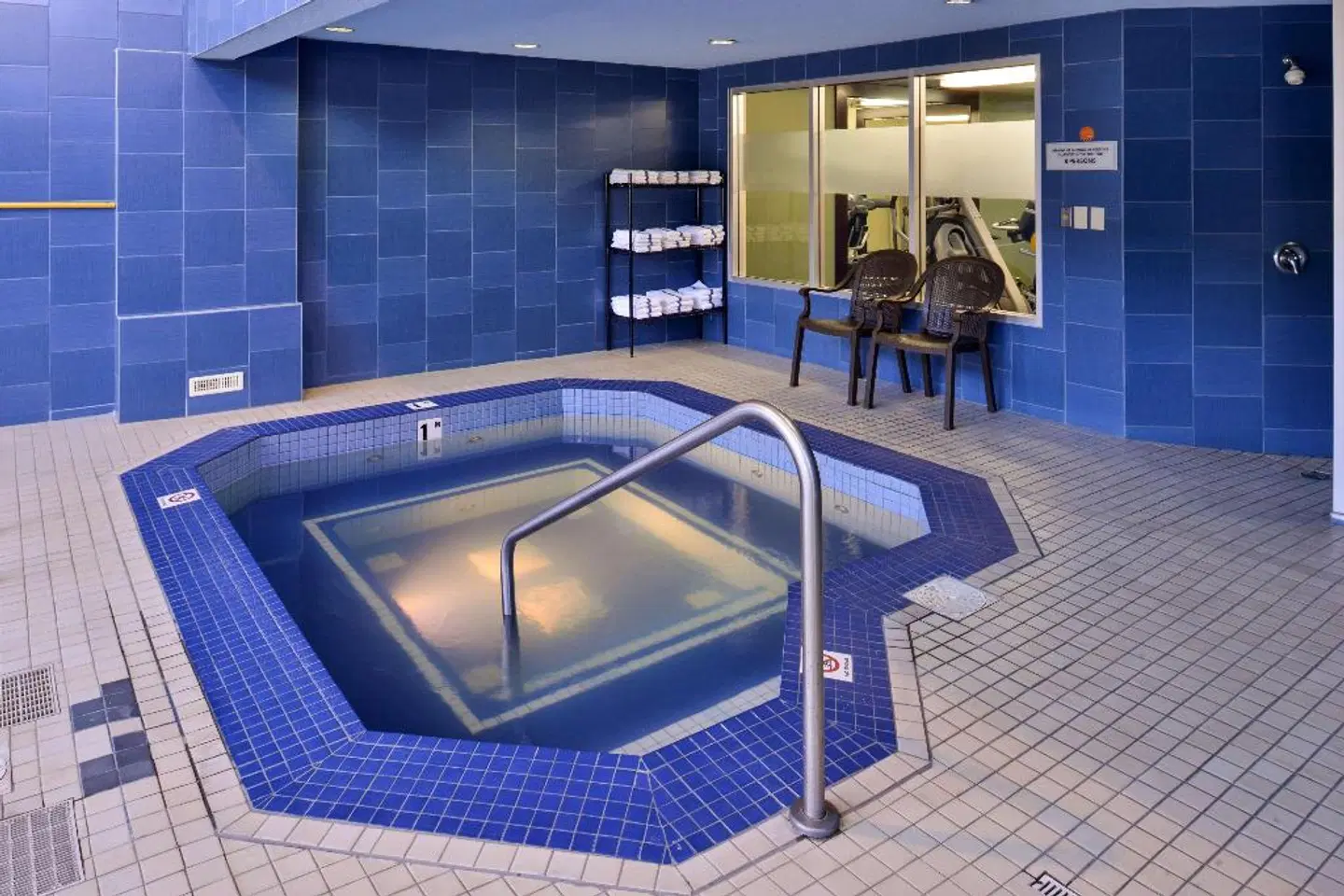 Hampton Inn & Suites by Hilton Calgary- University Northwest LOUNGE_LOBBY