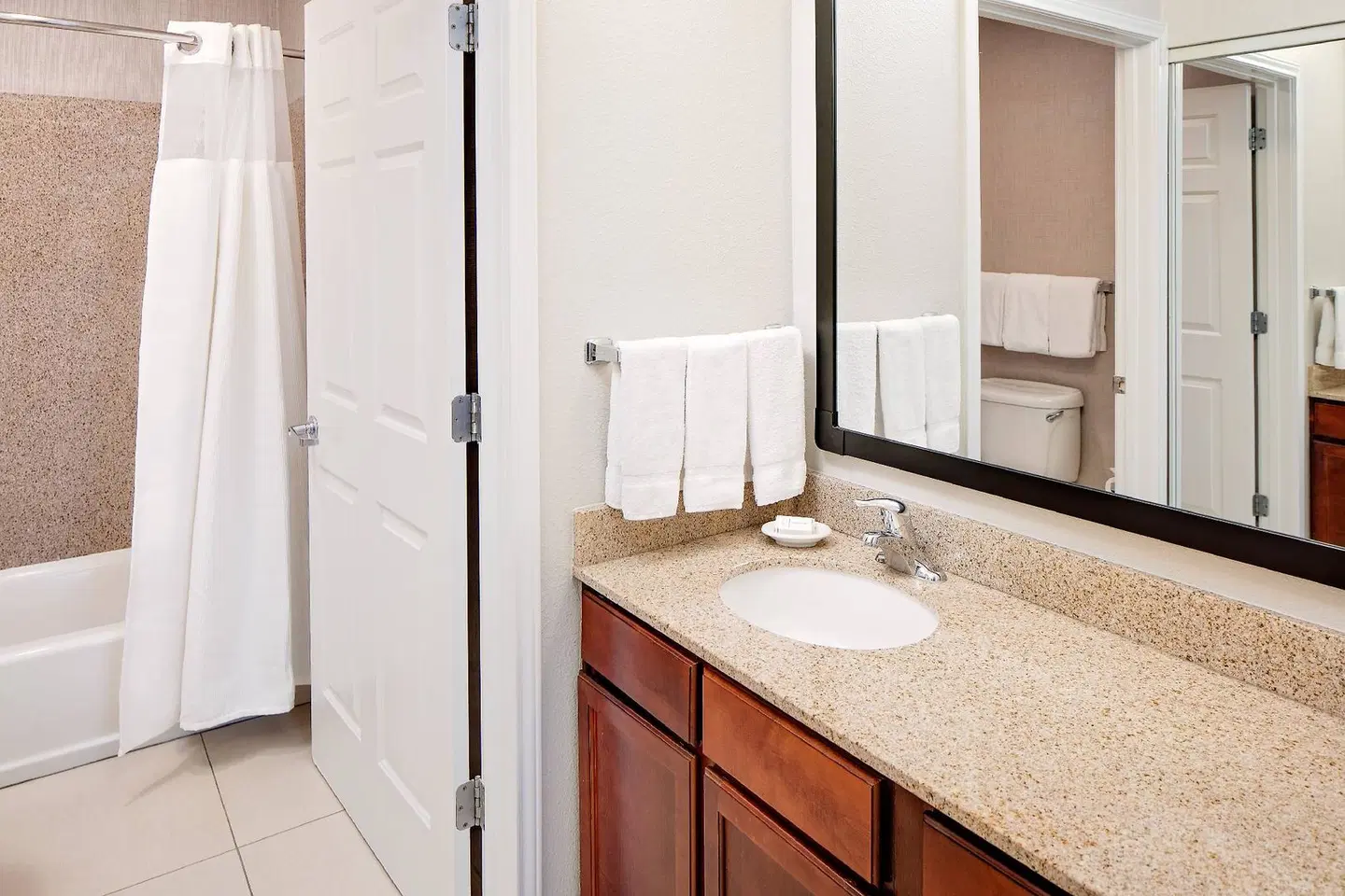 Residence Inn by Marriott Tucson Williams Centre Badezimmer