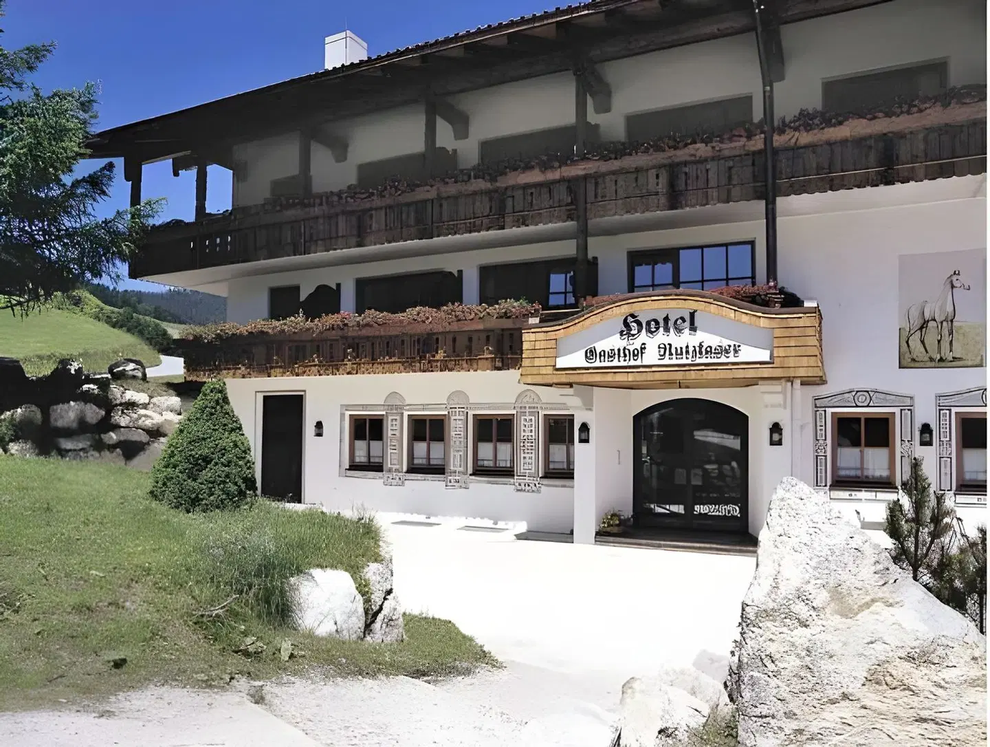 Hotel-Gasthof Nutzkaser EXTERIOR