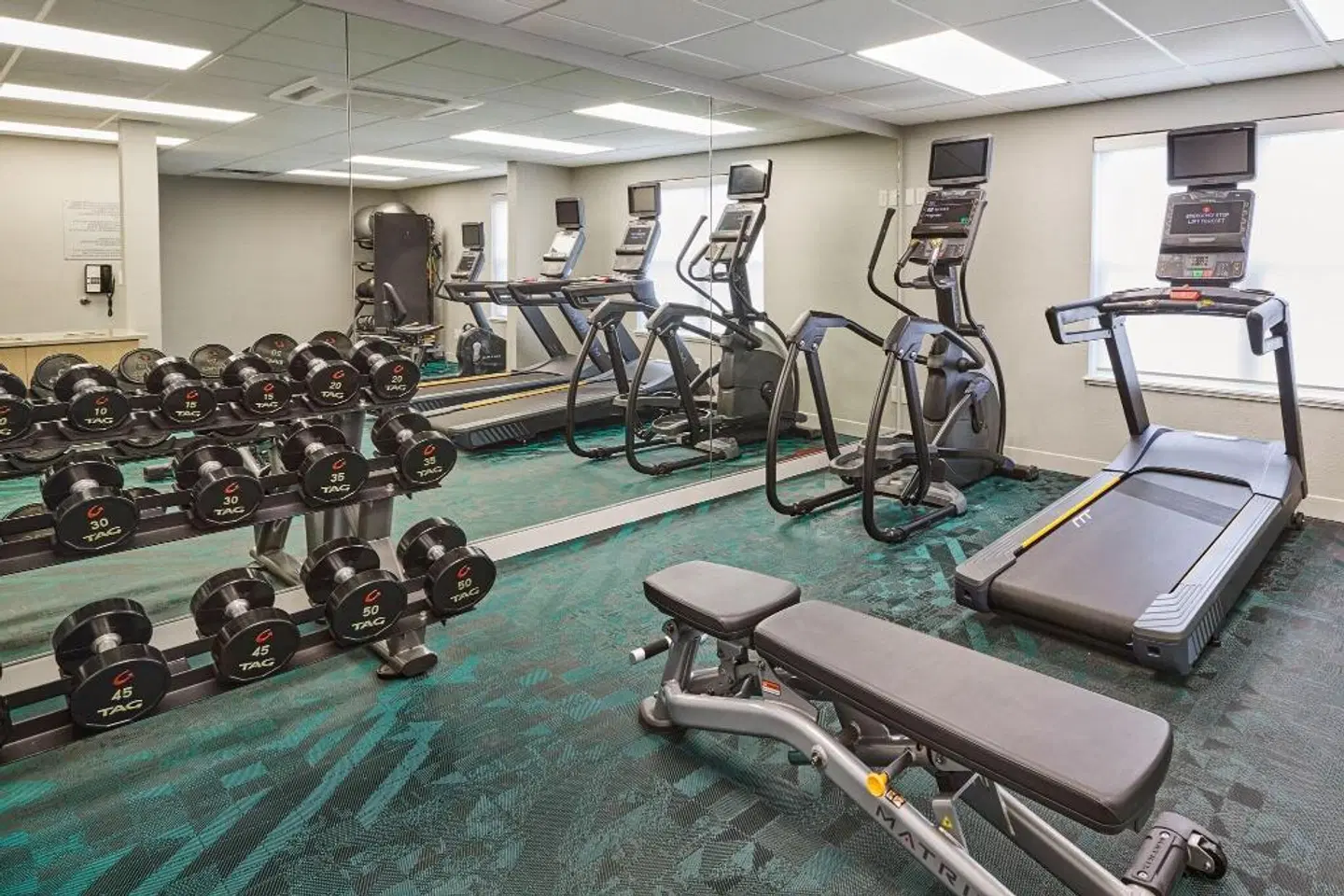 TownePlace Suites by Marriott Medford SPORTS_AND_LEISURE