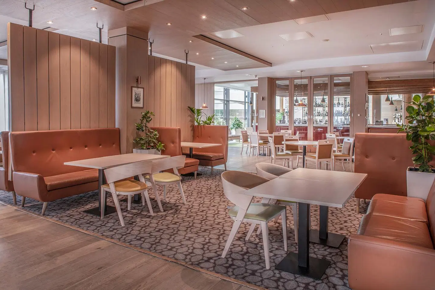 The Orchard Hotel & Restaurant LOUNGE_LOBBY