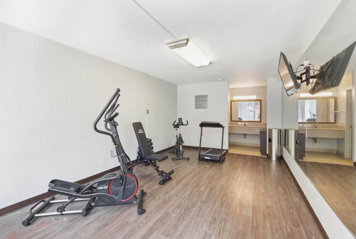 Ramada Inn Houma SPORTS_AND_LEISURE