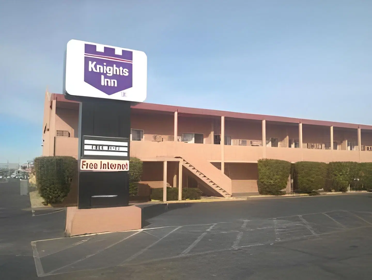 Knights Inn Page EXTERIOR