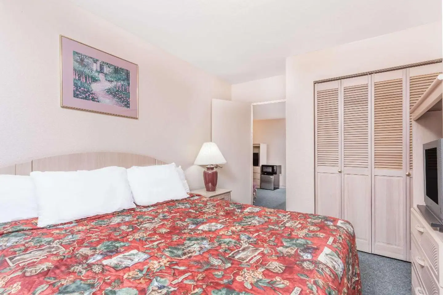 Days Inn by Wyndham Burns ROOM_EXAMPLE