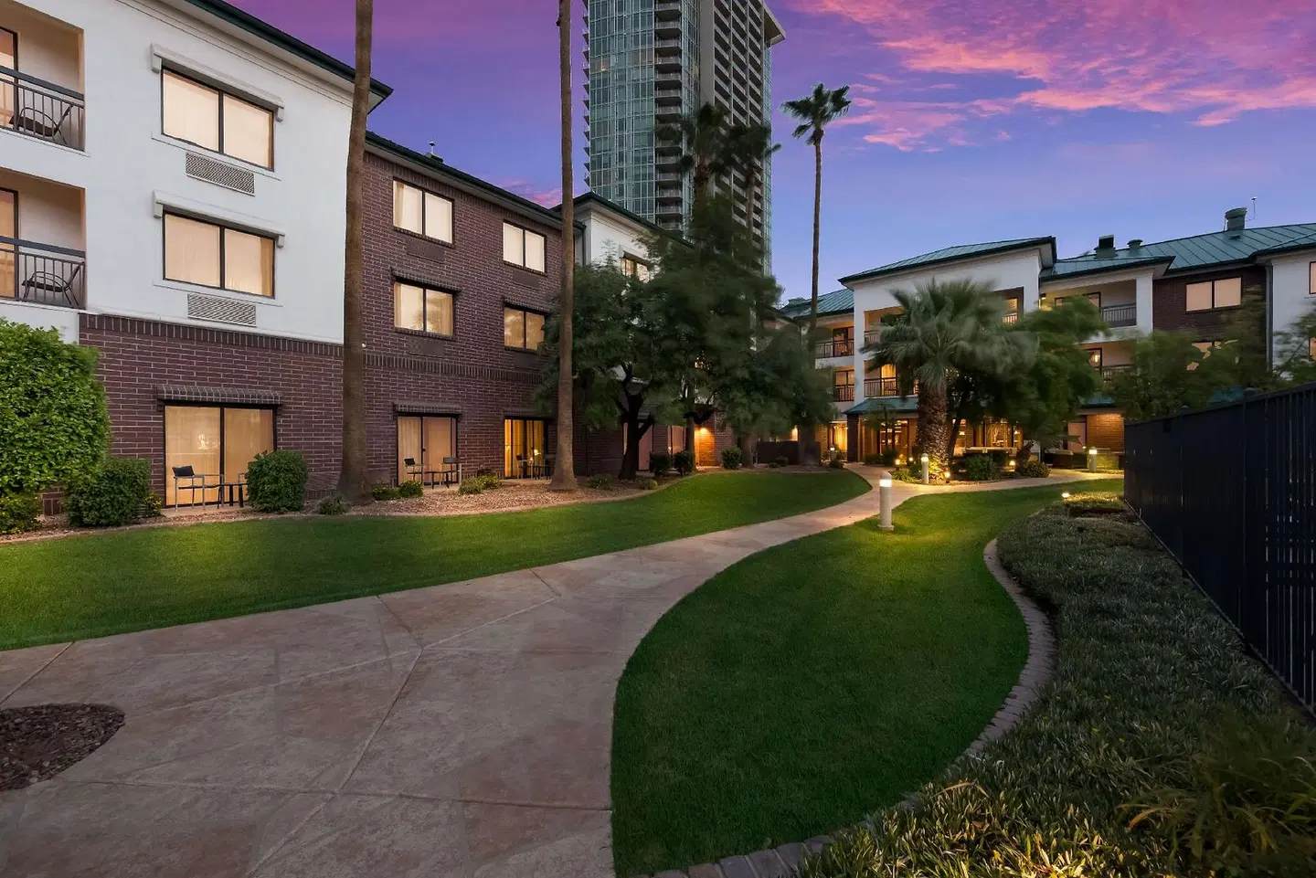Sonesta Select Tempe Downtown Garten
