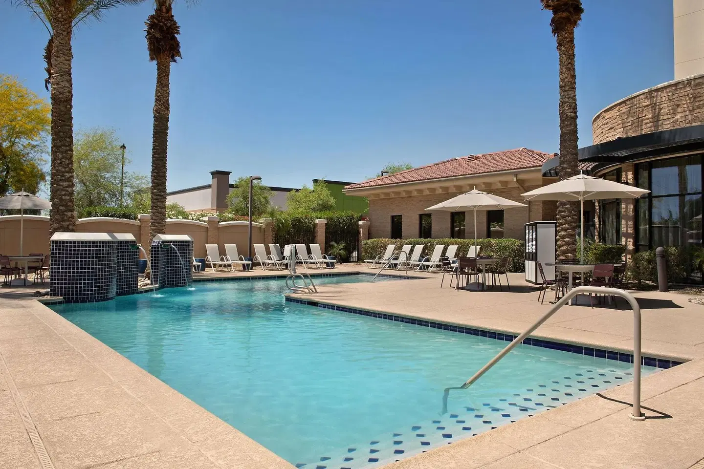 Hilton Phoenix Chandler OUTDOOR_POOL