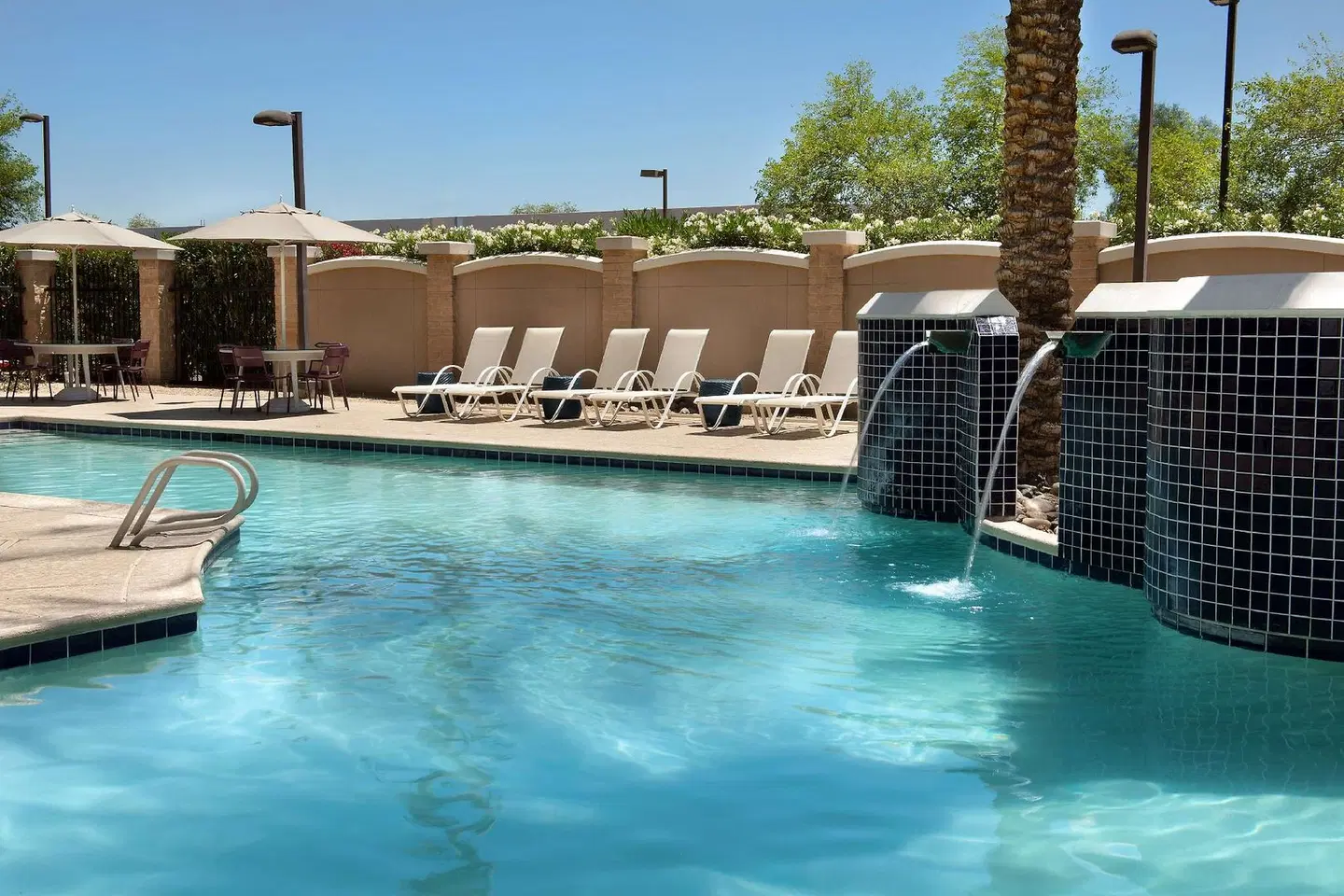 Hilton Phoenix Chandler OUTDOOR_POOL