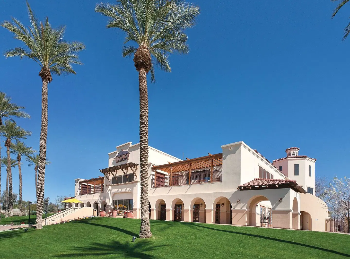The Legacy Golf Resort EXTERIOR