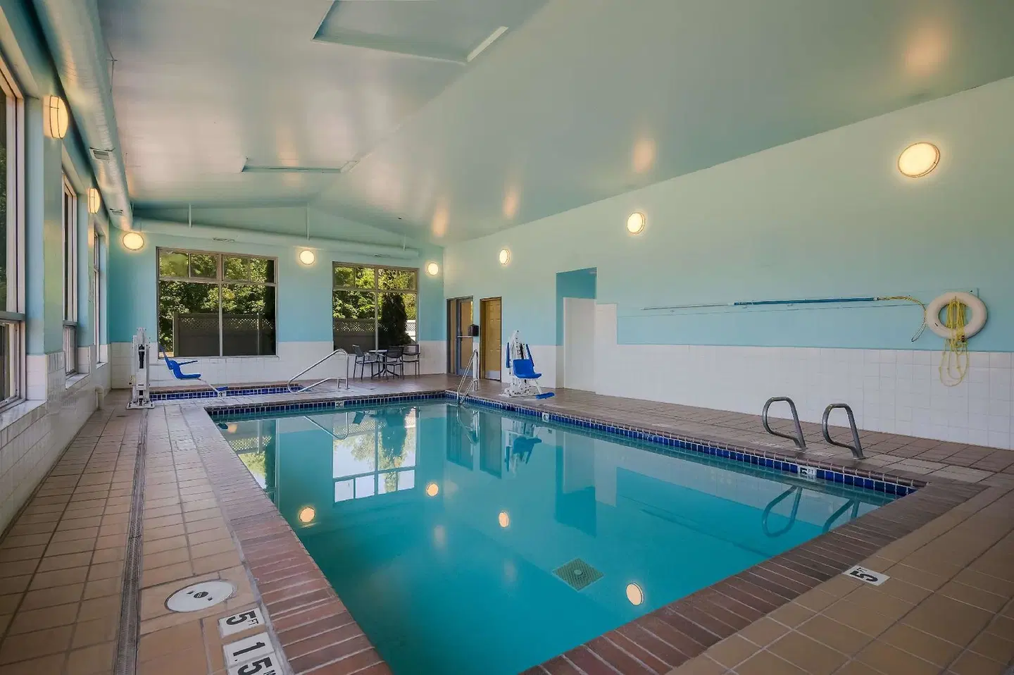Best Western Cottage Grove Inn Hallenbad