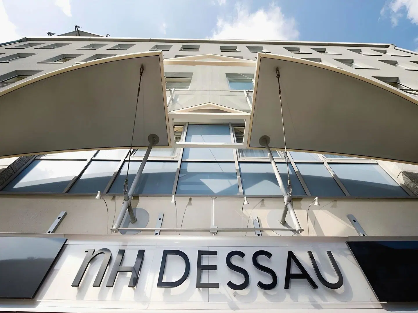 DORMERO Hotel Dessau-Roßlau EXTERIOR