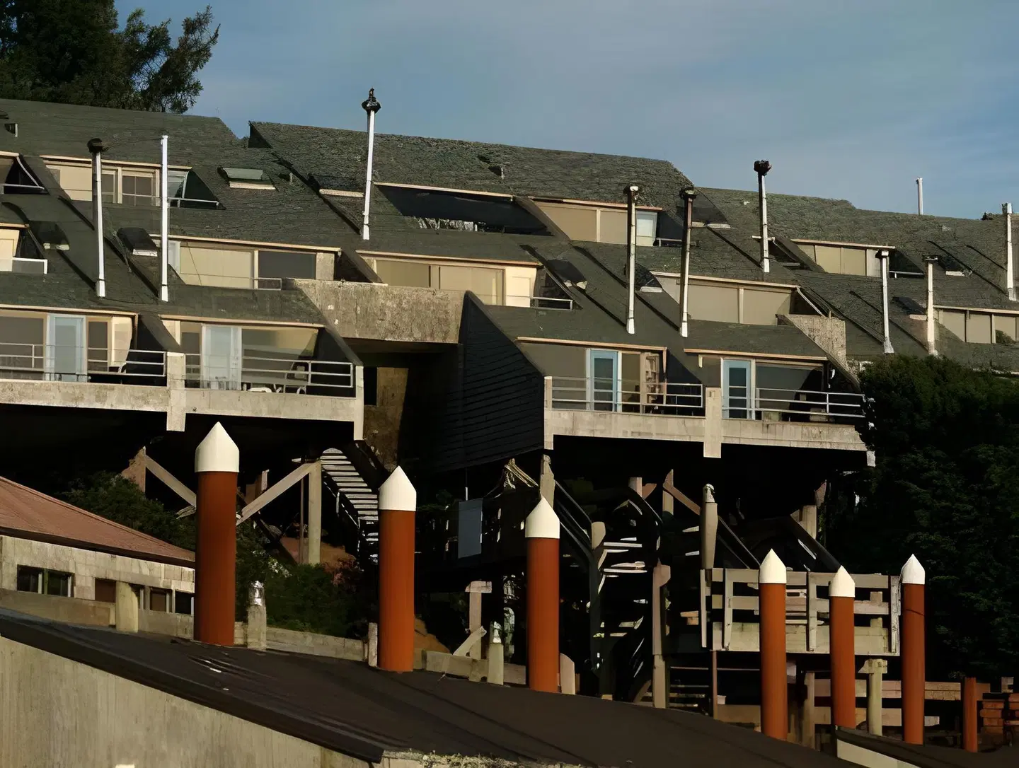 Embarcadero Resort EXTERIOR