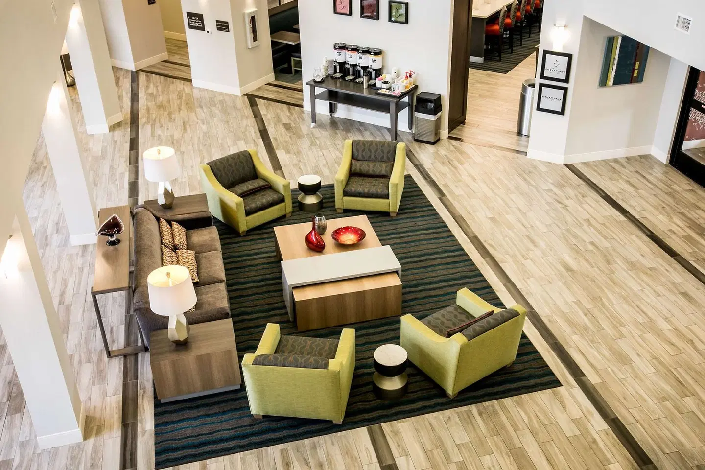 Hampton Inn & Suites Tempe/Phoenix Airport LOUNGE_LOBBY