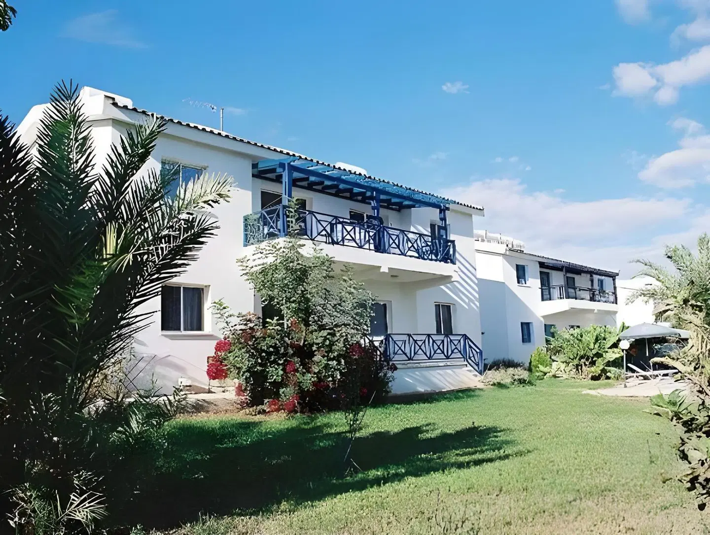 Socrates Apartments EXTERIOR