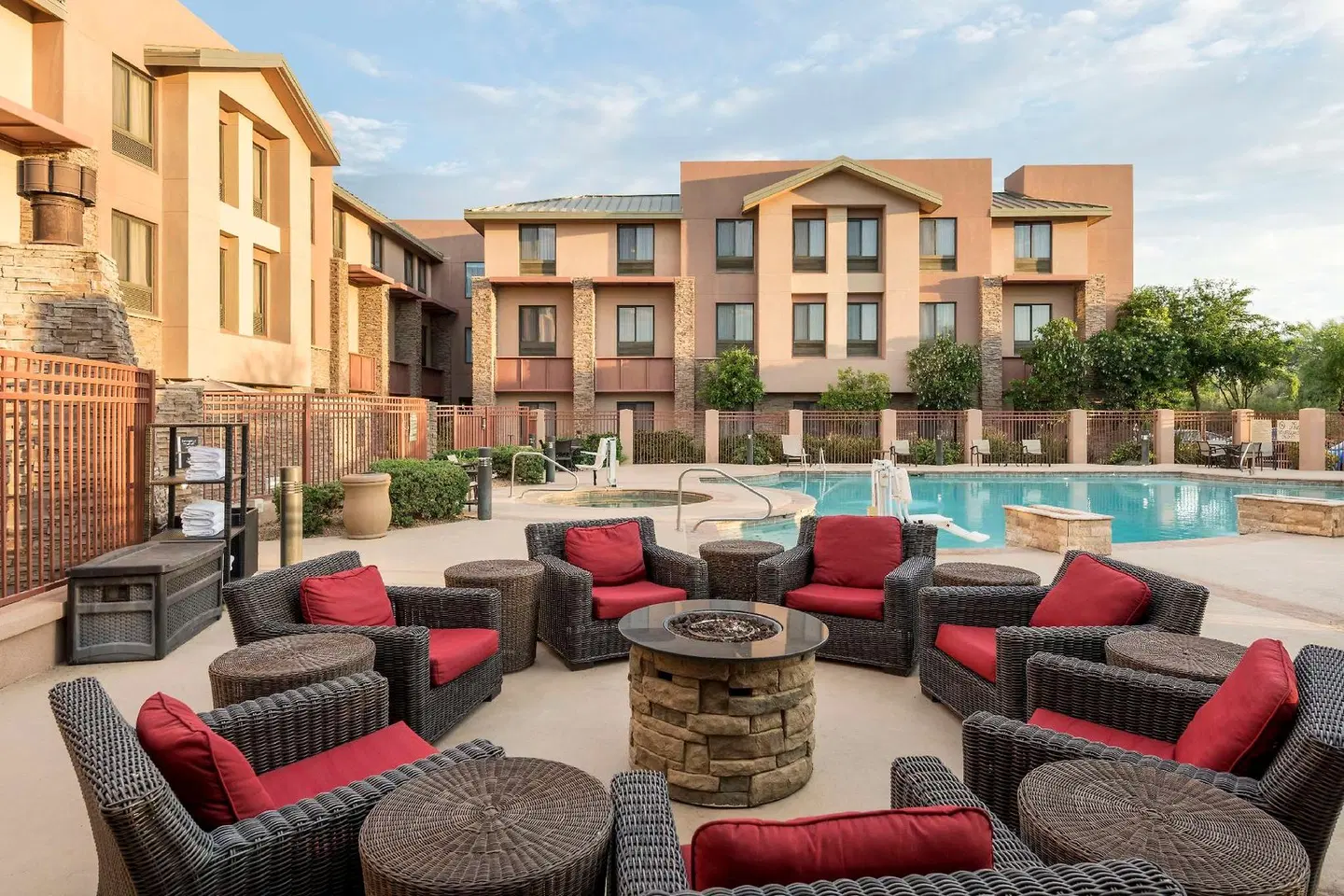 Hilton Garden Inn Scottsdale North/Perimeter Center Terrasse