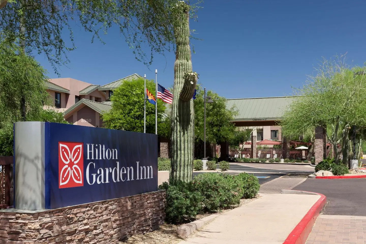 Hilton Garden Inn Scottsdale North/Perimeter Center EXTERIOR