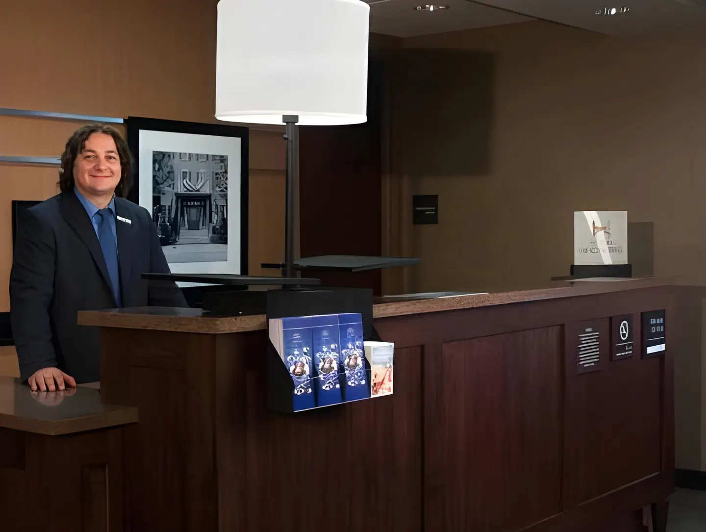 Hampton Inn & Suites Salem LOUNGE_LOBBY