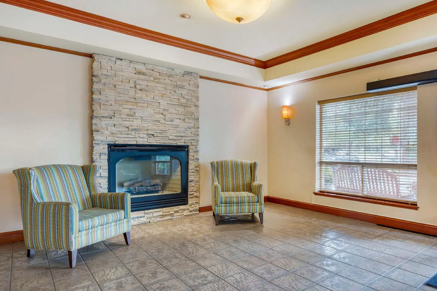 Best Western Plus Northwind Inn & Suites ROOM_EXAMPLE