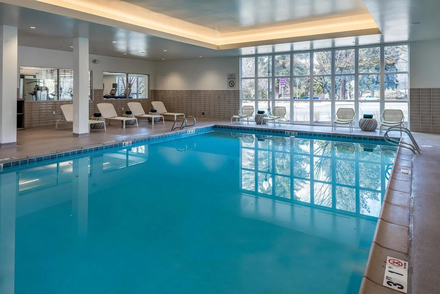 Element by Westin Bend Hallenbad