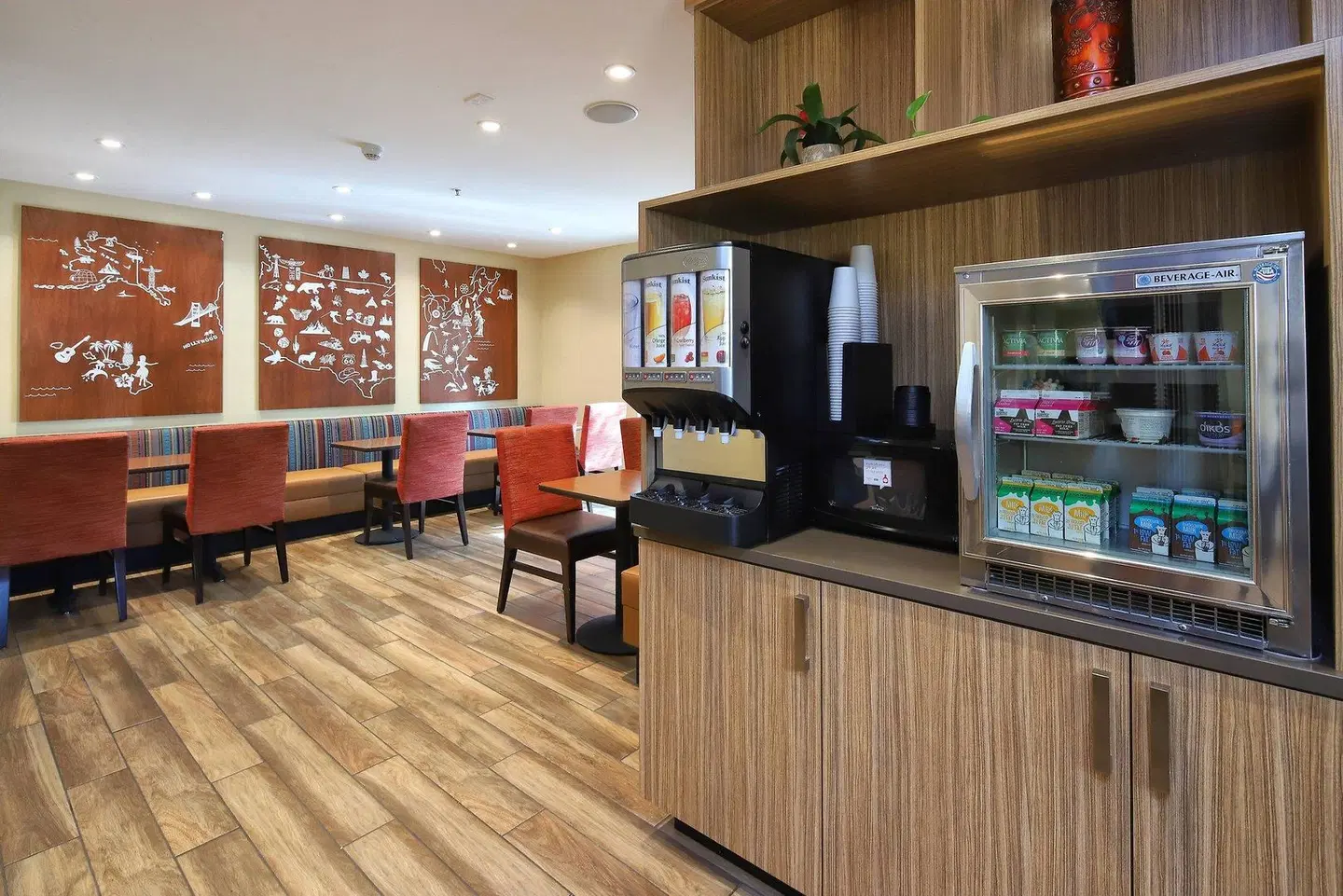 TownePlace Suites Tucson Bar