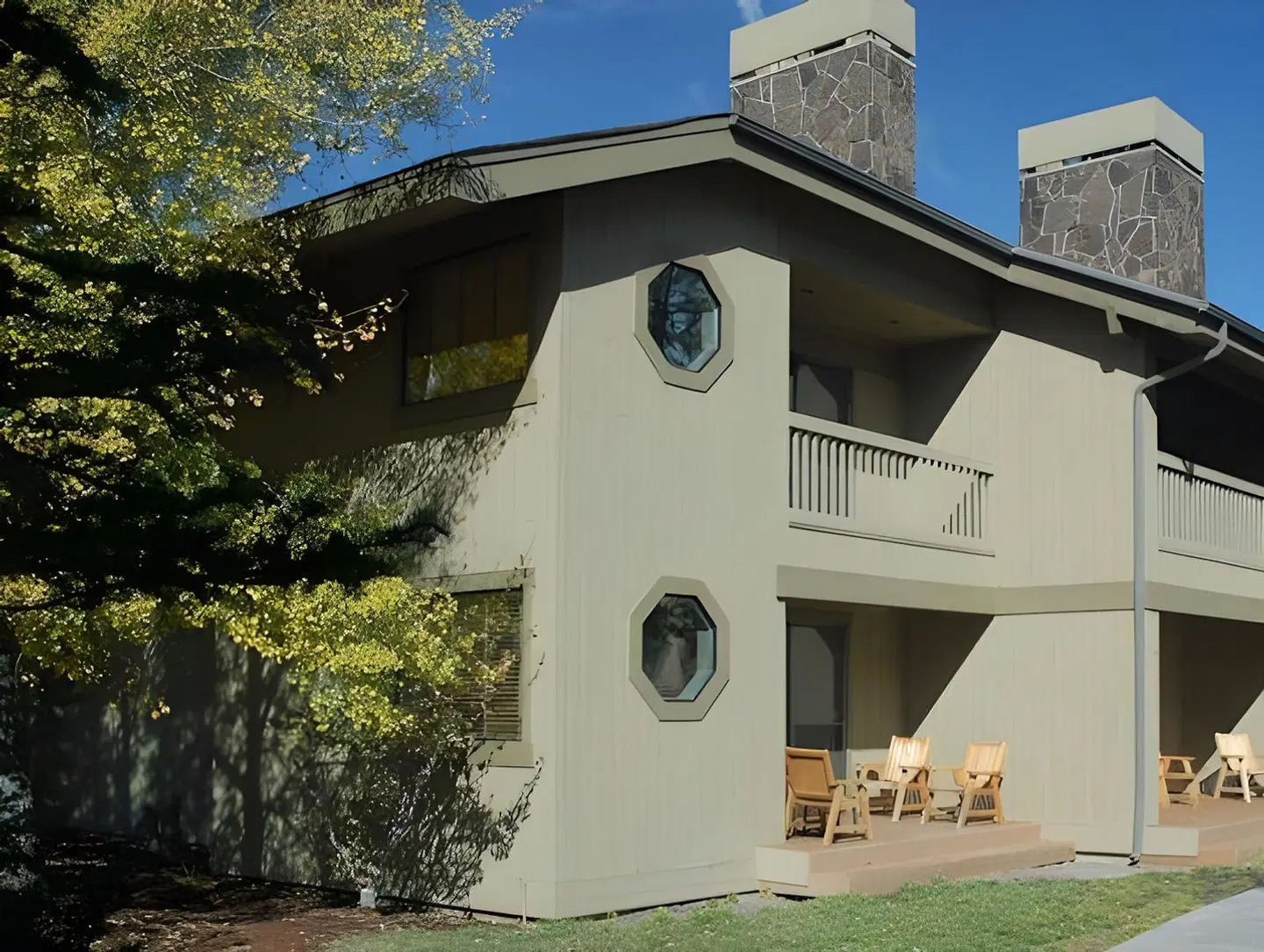 The Pines at Sunriver EXTERIOR