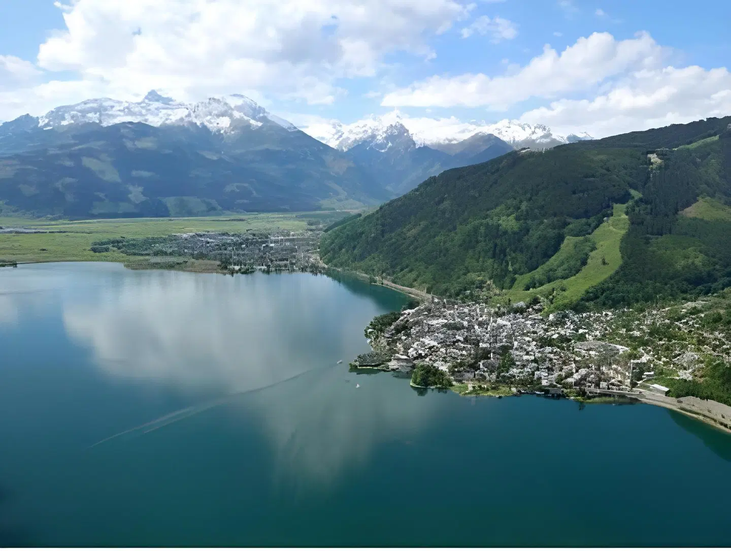 Zell City Exclusive Lodges LANDSCAPE