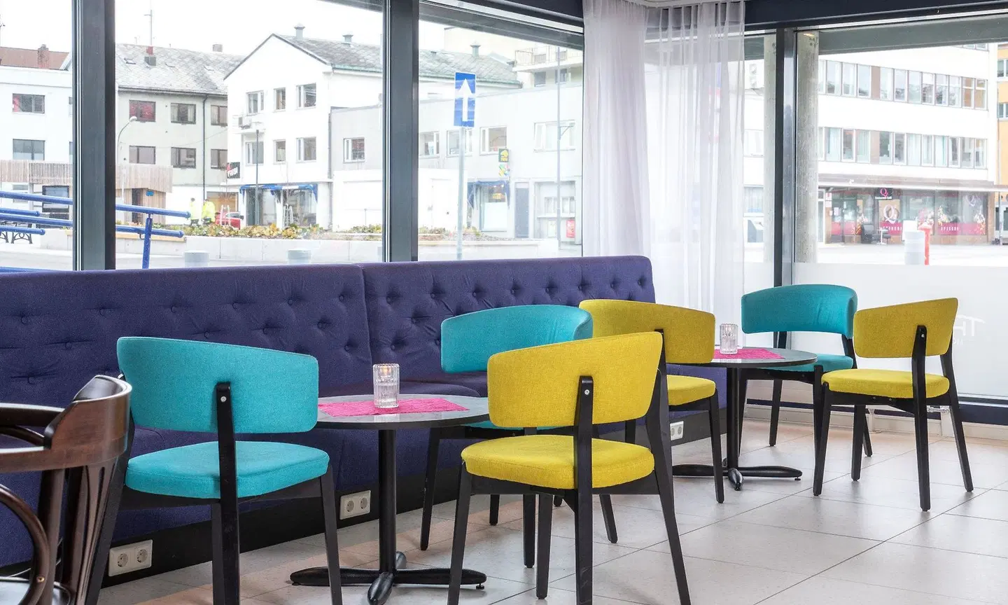 Thon Hotel Hammerfest Bar