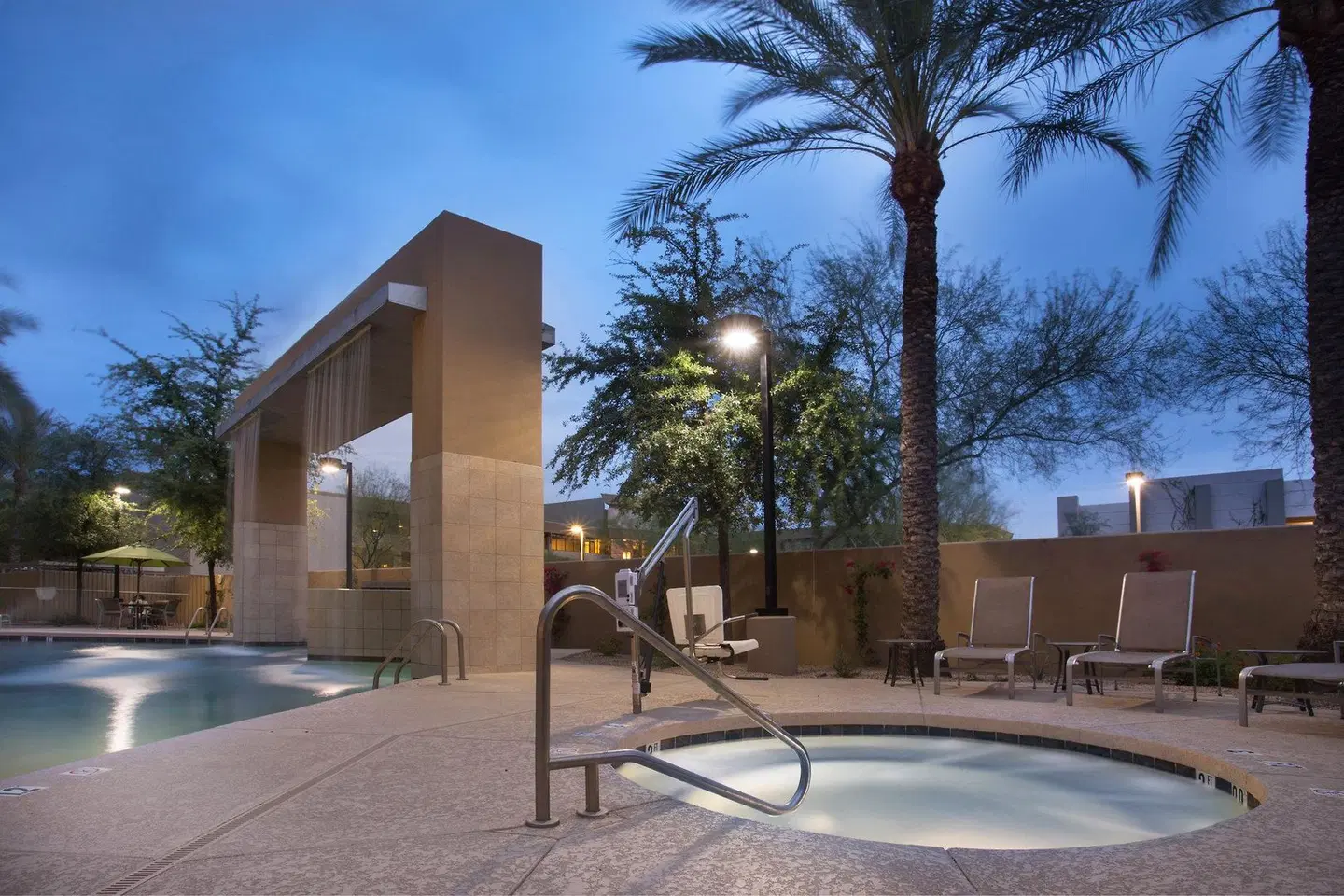 Holiday Inn Hotel & Suites Scottsdale North- Airpark Terrasse