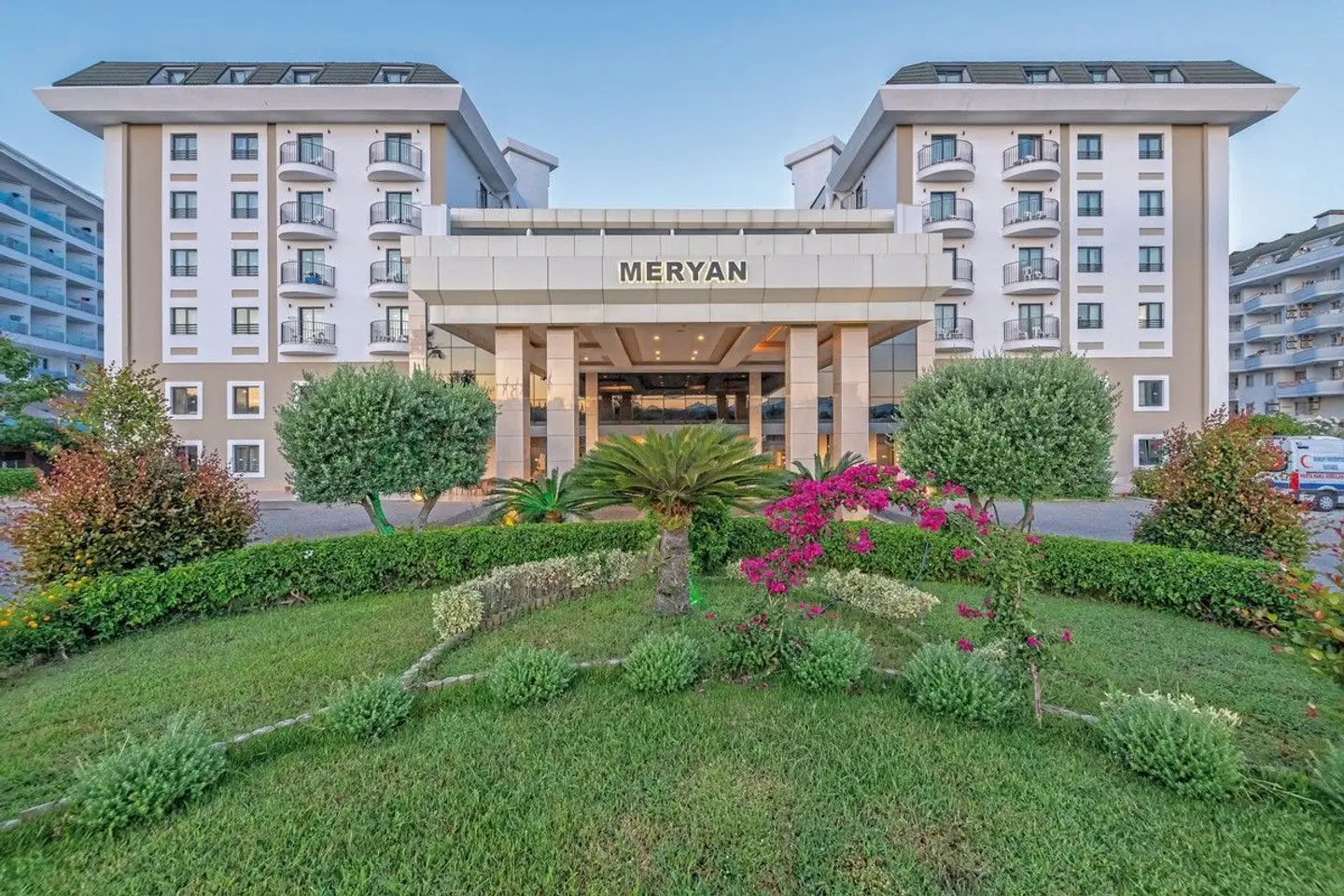 Meryan EXTERIOR